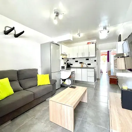 Cozy With Wifi, Pool, Near The Beach In Tenerife South Costa Del Silencio