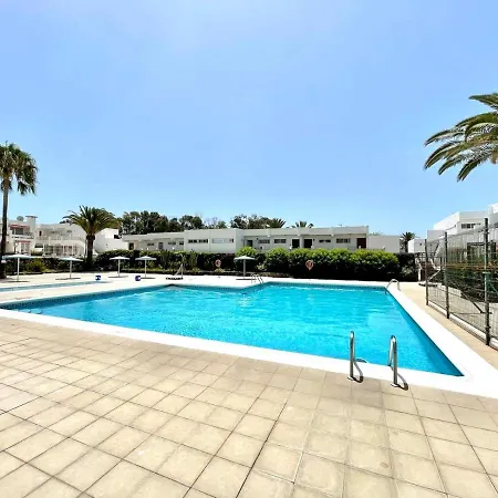 Cozy With Wifi, Pool, Near The Beach In Tenerife South Apartment *