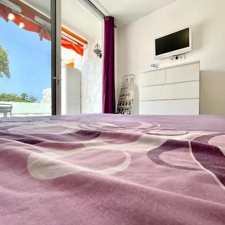 Cozy With Wifi, Pool, Near The Beach In Tenerife South Apartment *