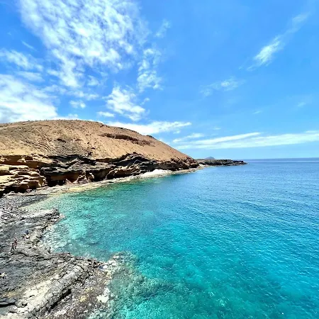 Cozy With Wifi, Pool, Near The Beach In Tenerife South *