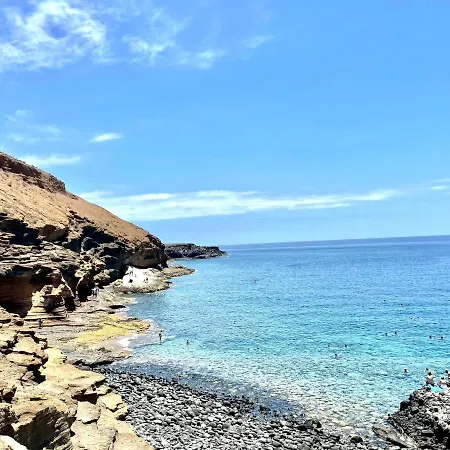 Cozy With Wifi, Pool, Near The Beach In Tenerife South Apartment *