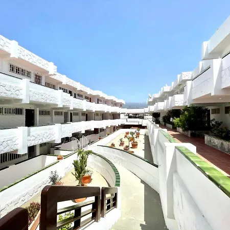 Cozy With Wifi, Pool, Near The Beach In Tenerife South Costa Del Silencio