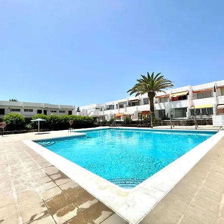 Cozy With Wifi, Pool, Near The Beach In Tenerife South Apartment Costa Del Silencio